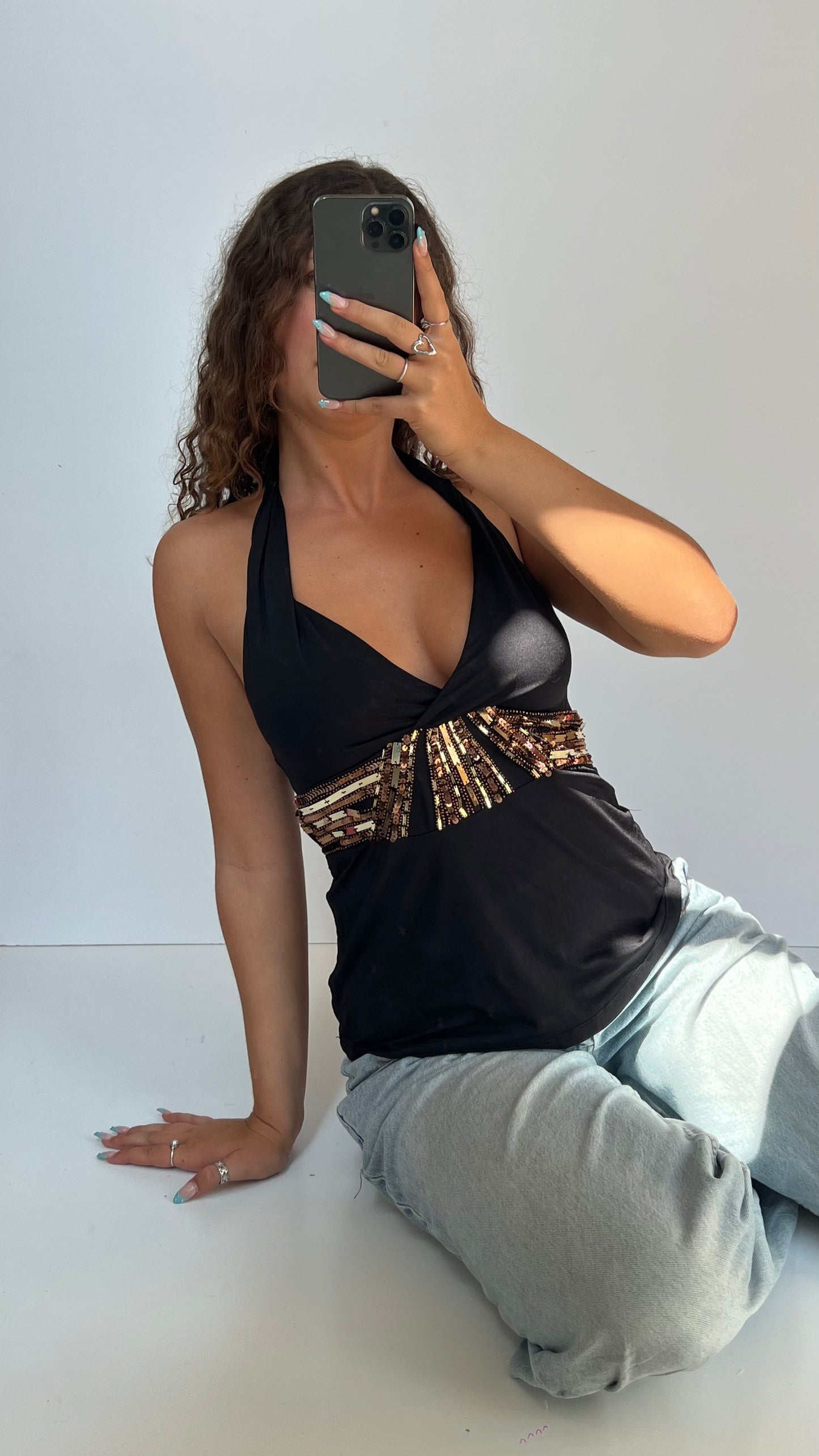 00s black sequin cami- size L