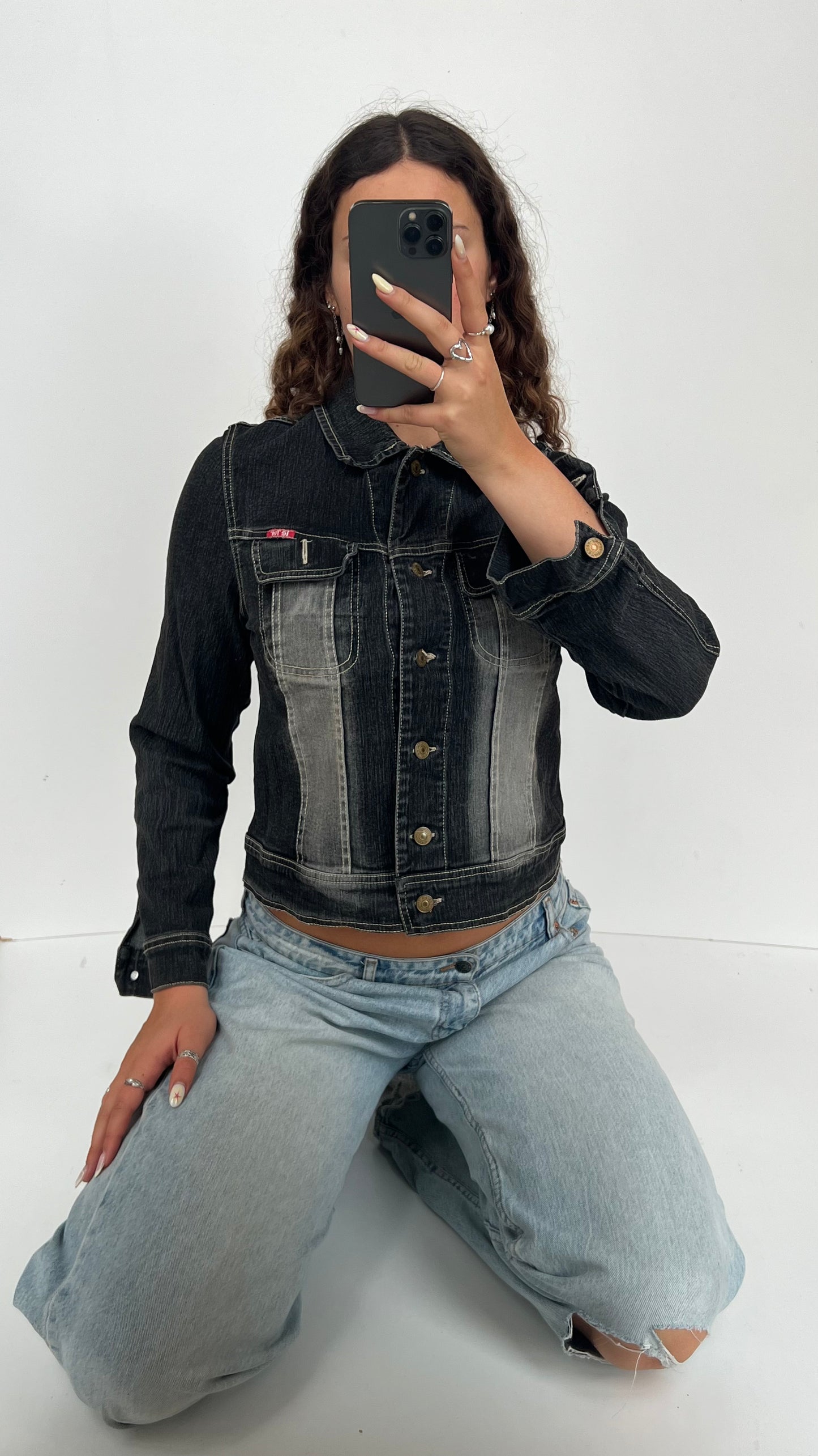 00s black denim jacket- size L