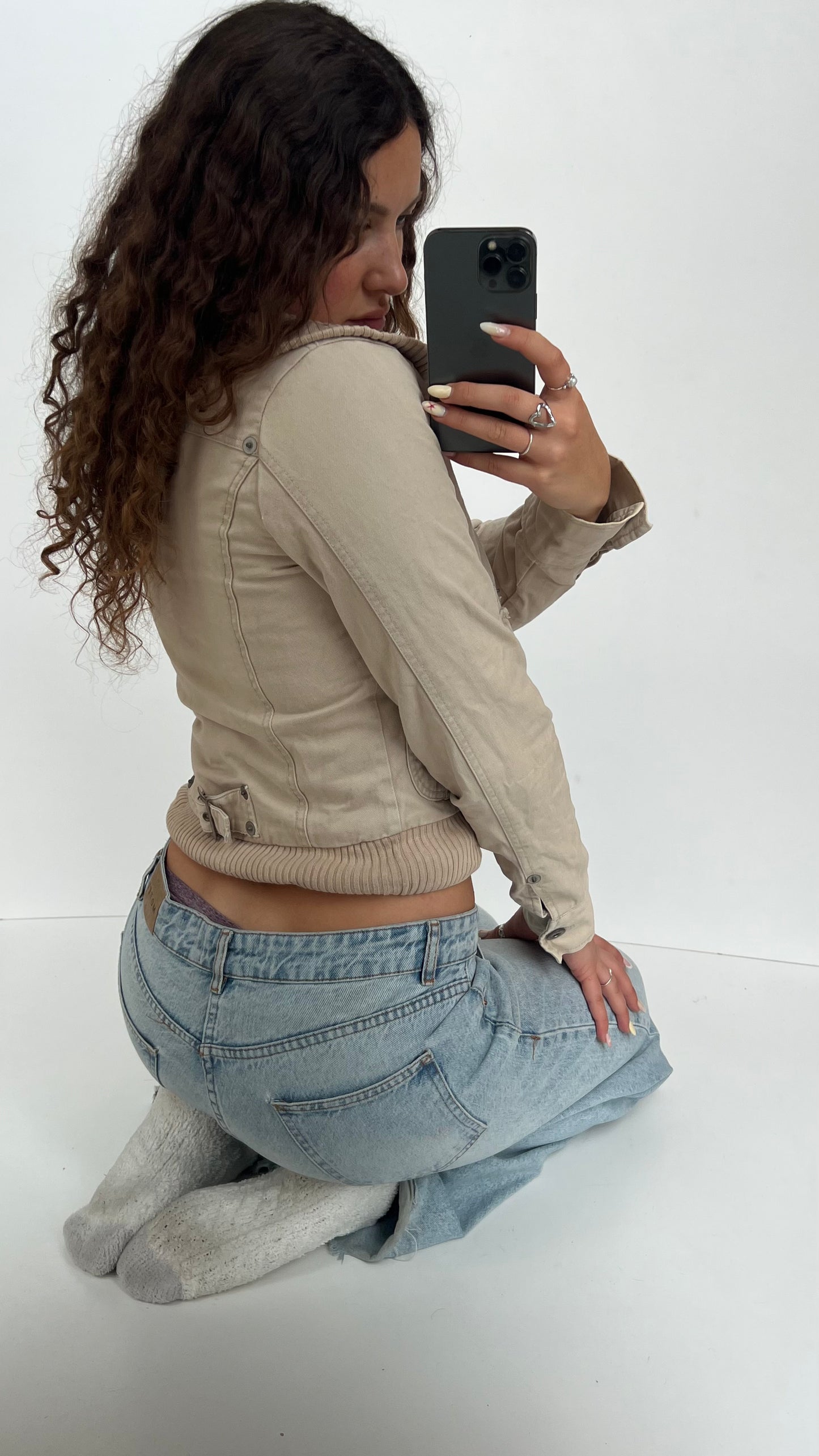 00s cream cargo jacket- size M