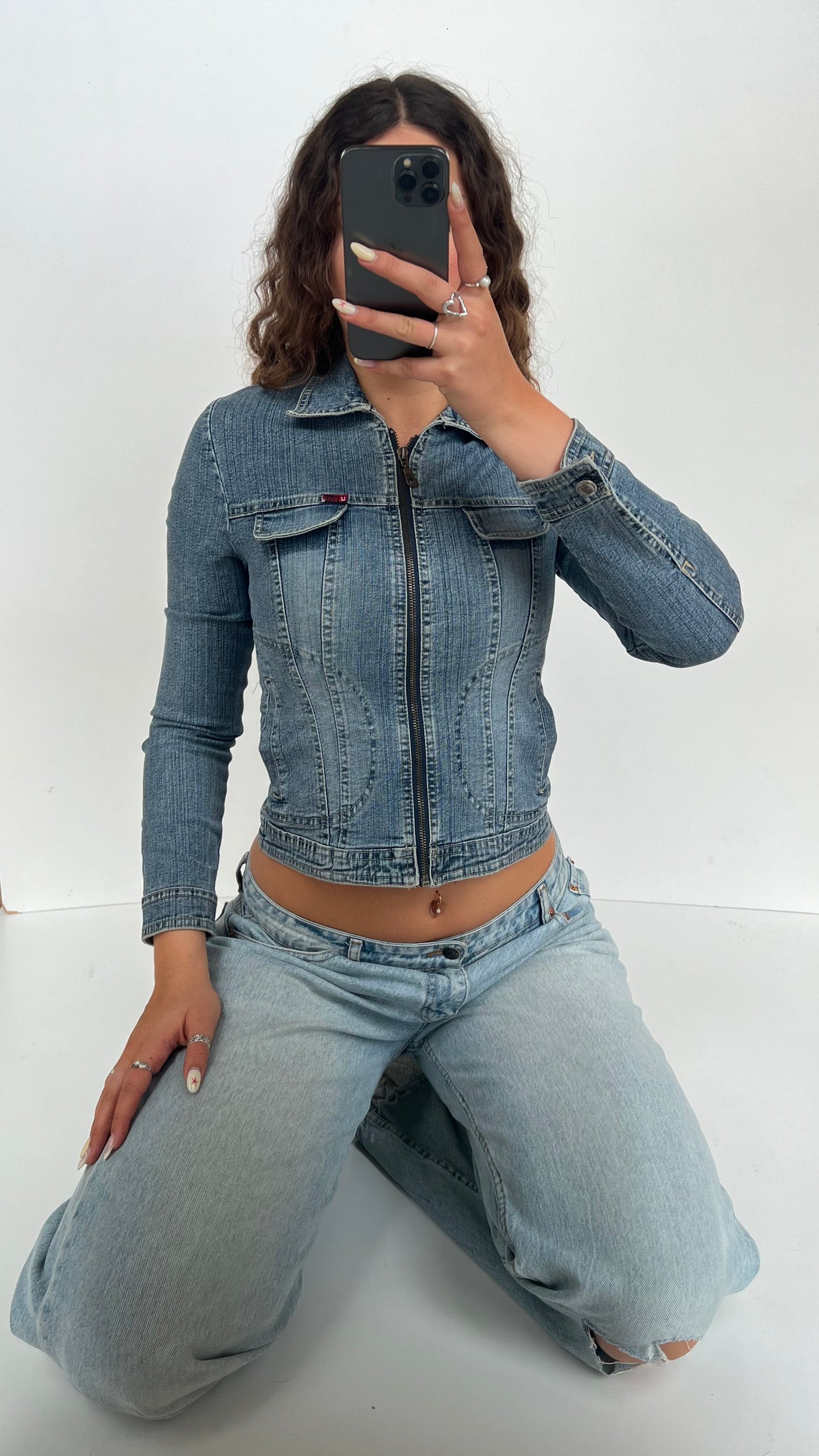 00s zip denim jacket- size M