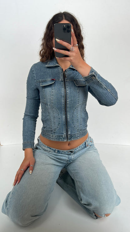00s zip denim jacket- size M