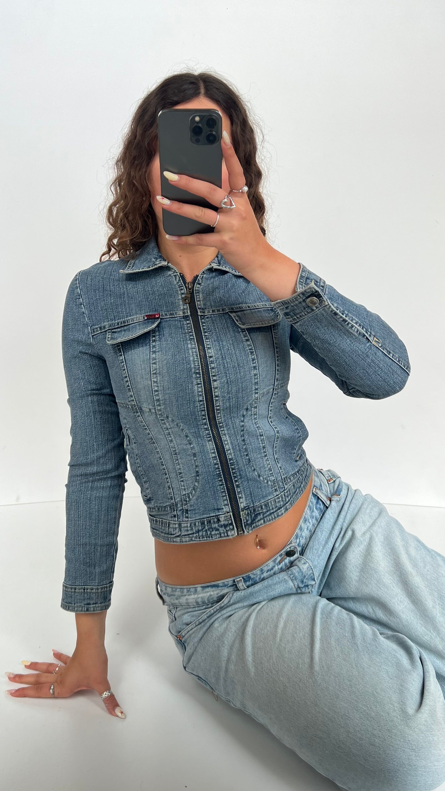 00s zip denim jacket- size M