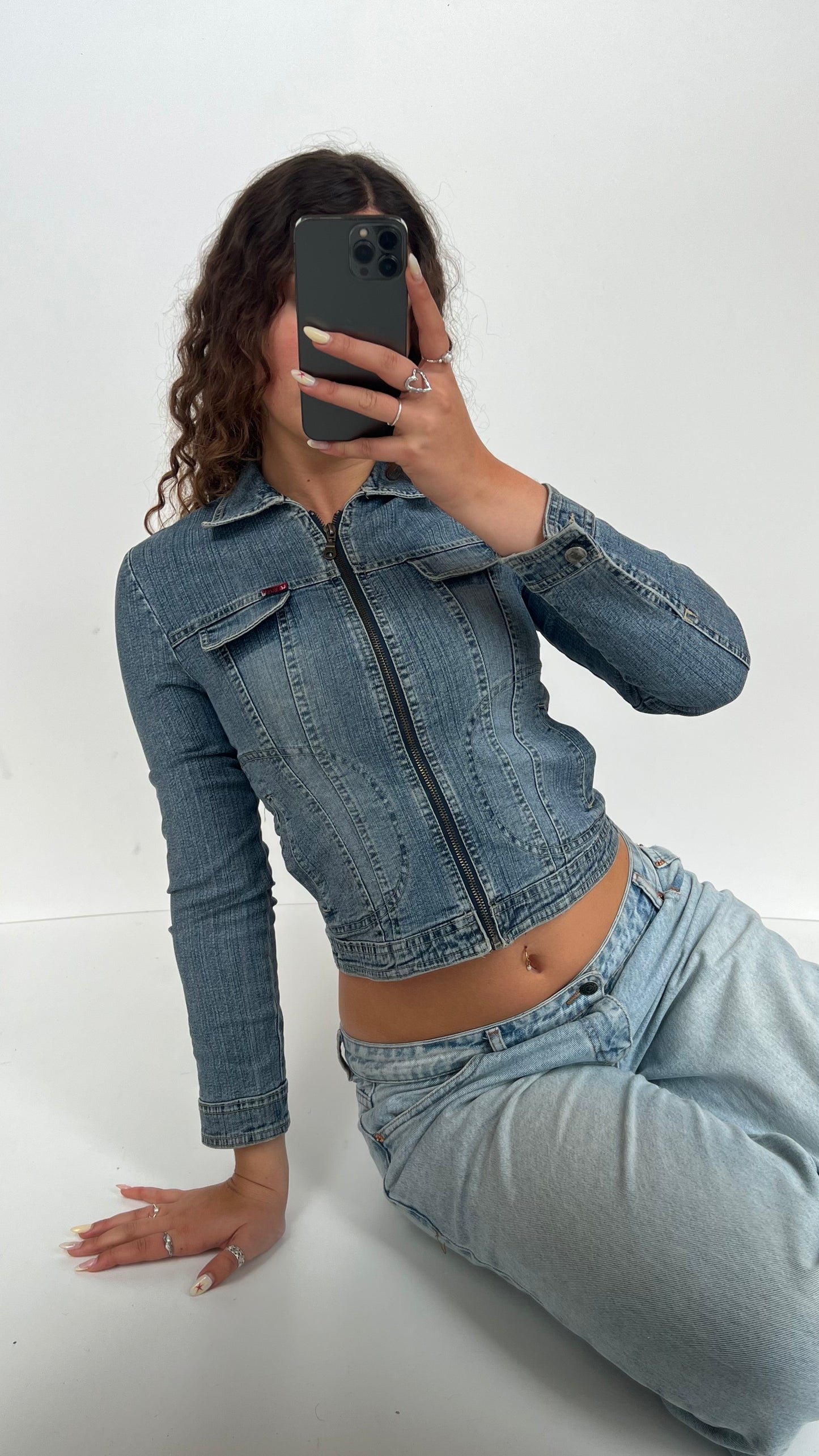 00s zip denim jacket- size M