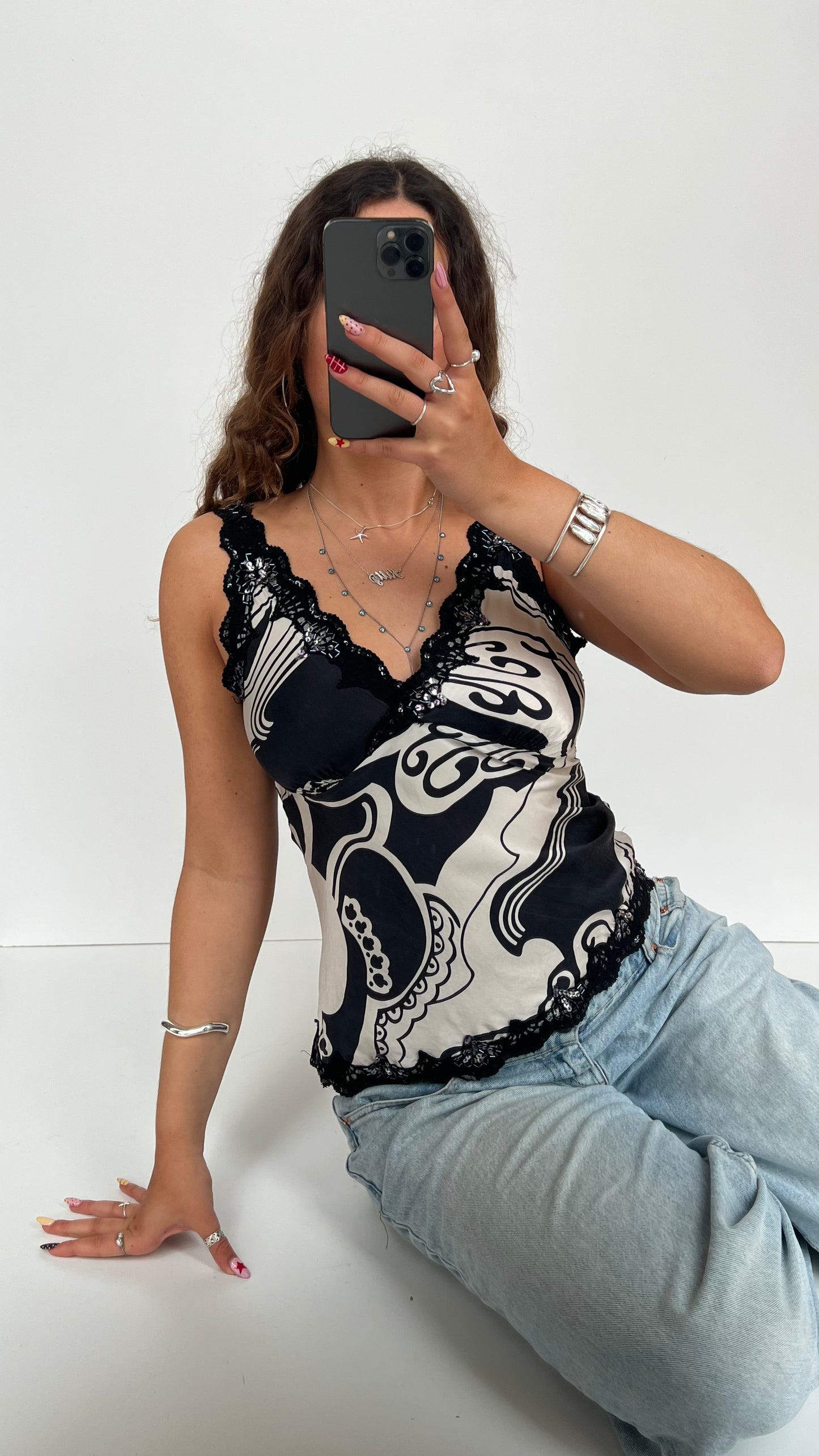 00s black white lace top- size M