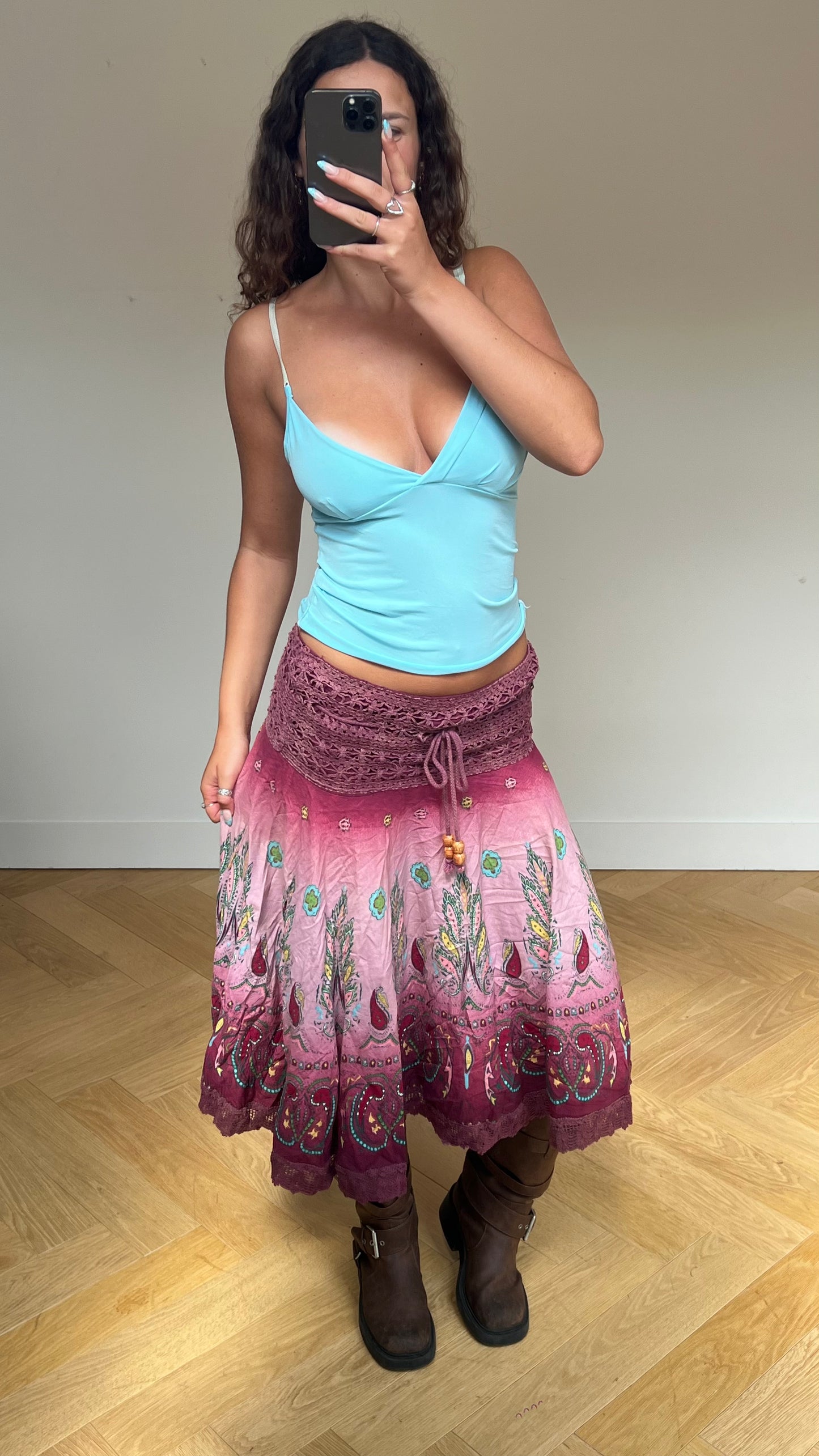 00s pink crochet midi skirt- size S