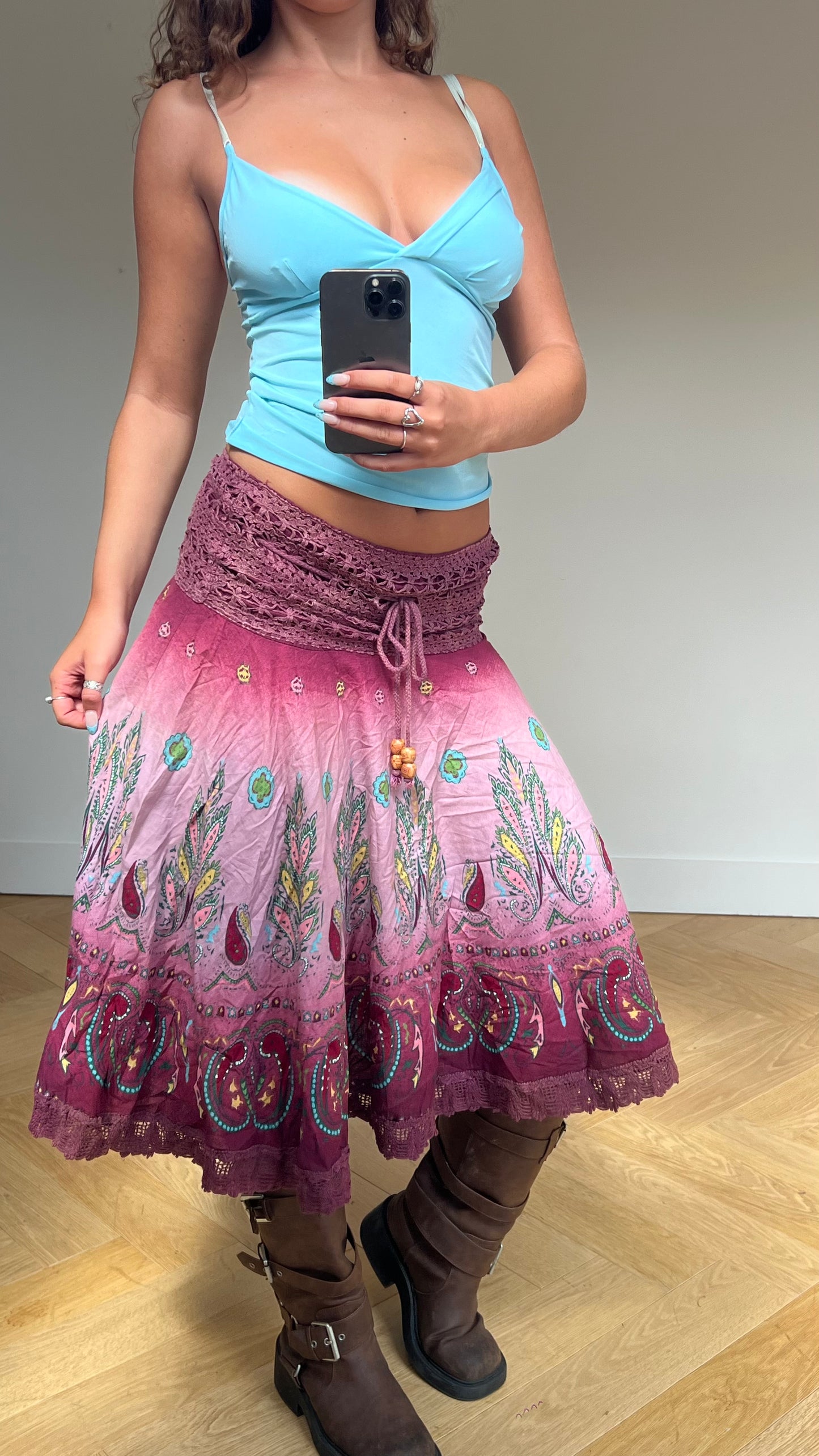 00s pink crochet midi skirt- size S