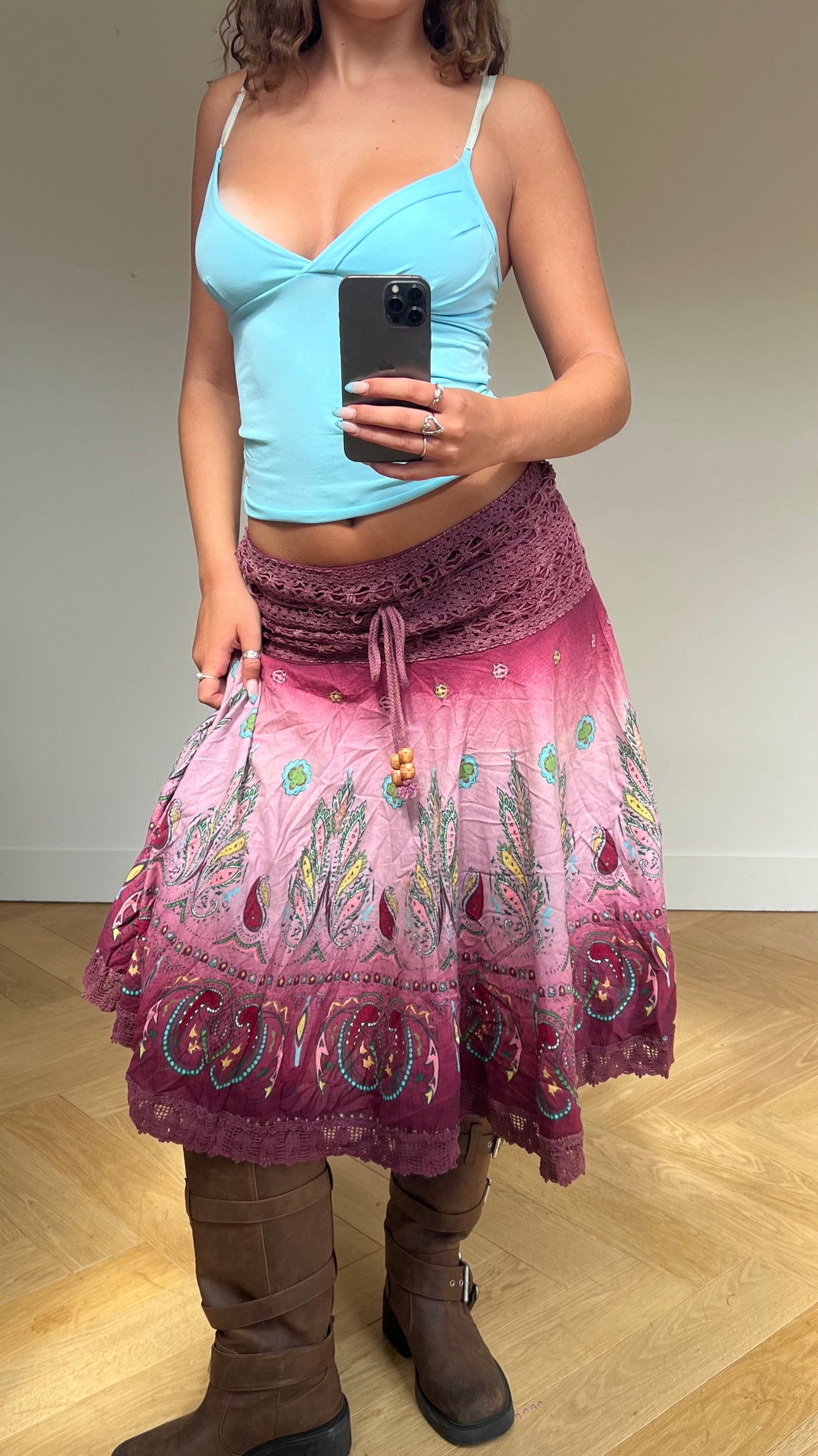00s pink crochet midi skirt- size S