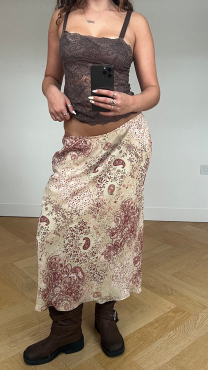 00s brown paisley maxi skirt- size M