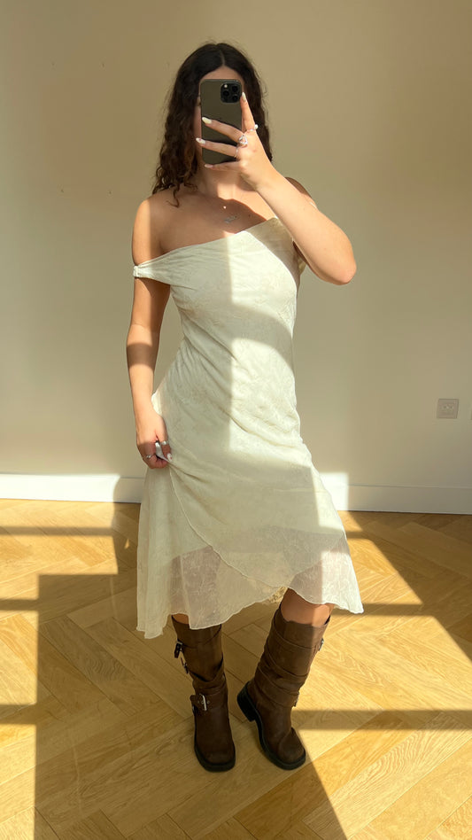 00s cream glitter maxi dress- size M