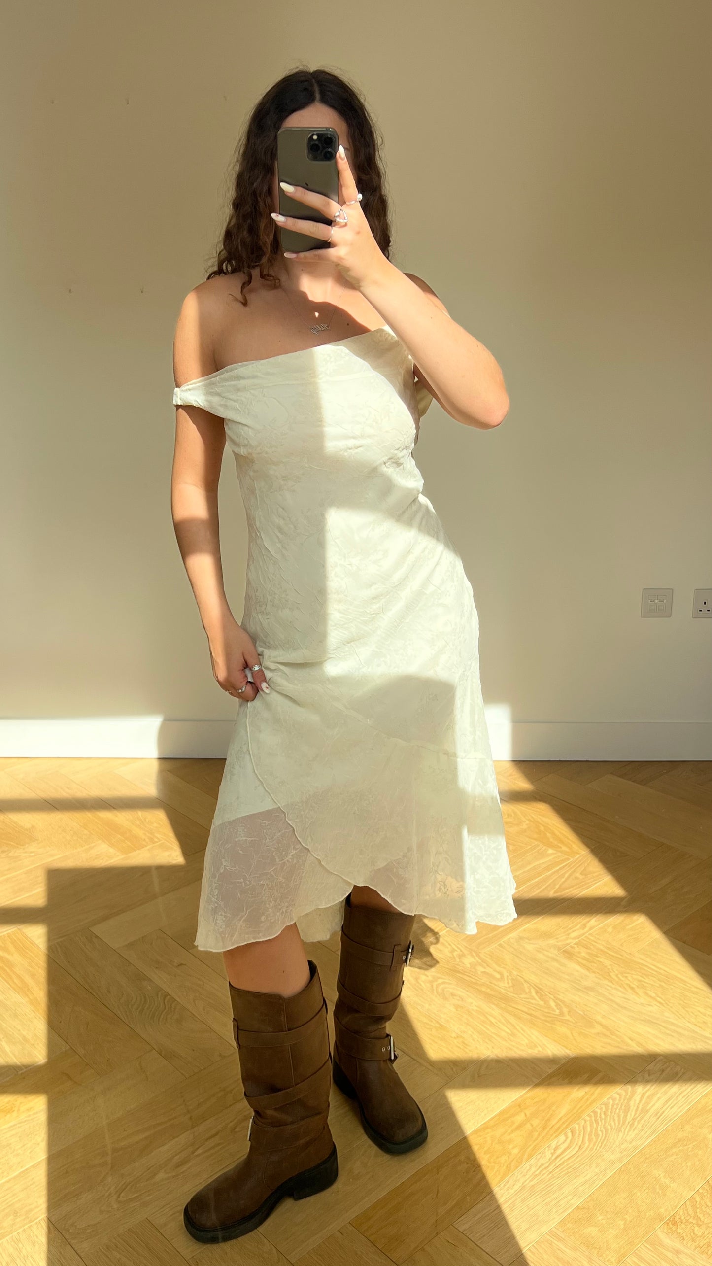 00s cream glitter maxi dress- size M