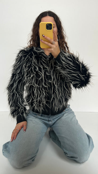 00s black white fluffy jacket- size M