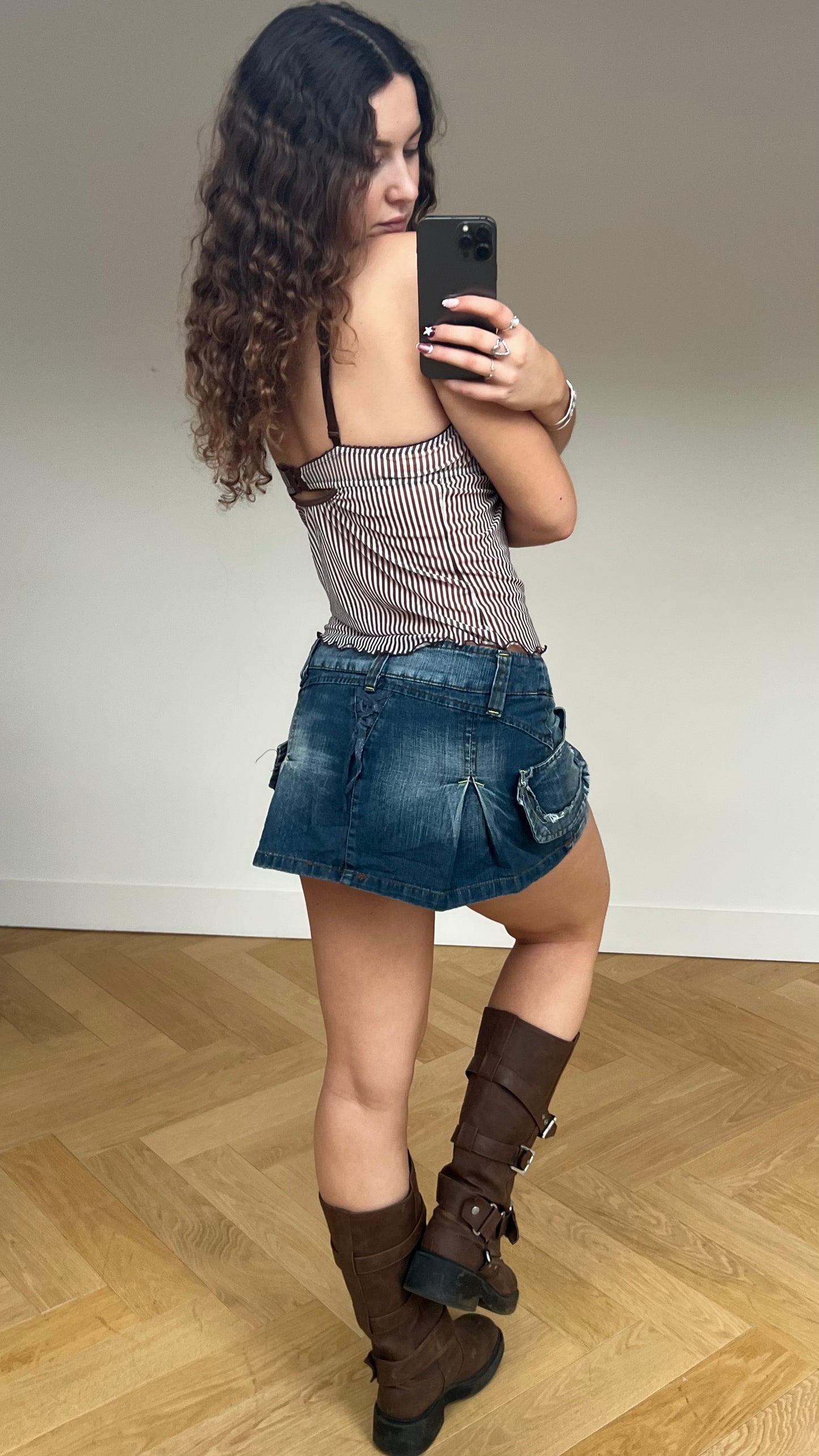 00s denim cargo mini skirt- size M