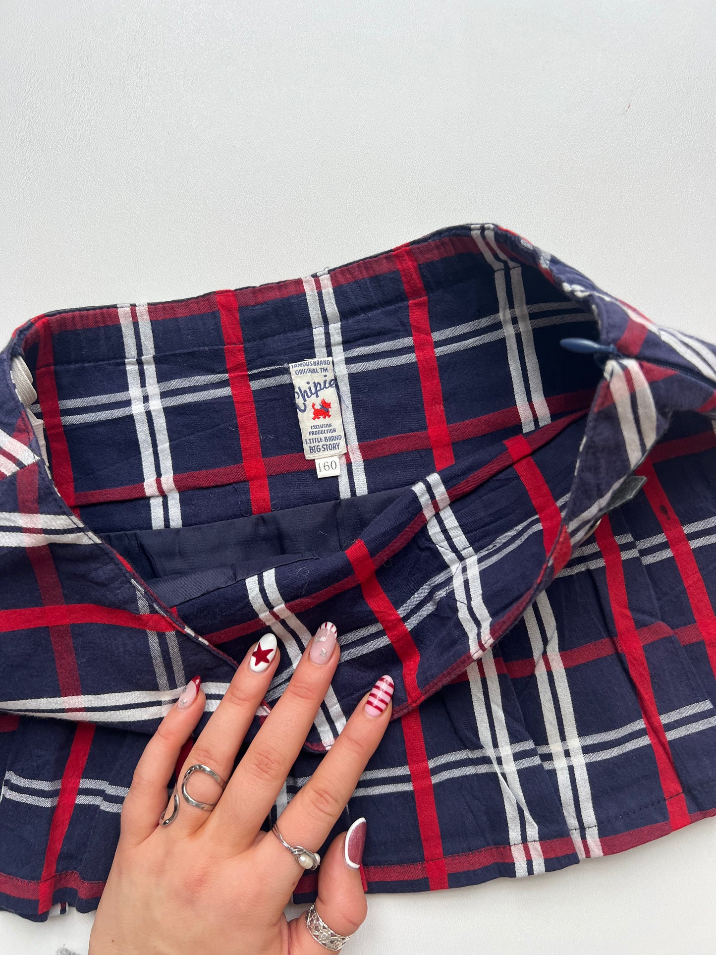 00s red plaid mini skirt- size S