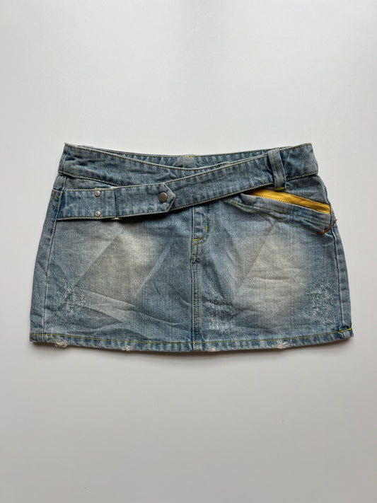 00s denim belt mini skirt- size M