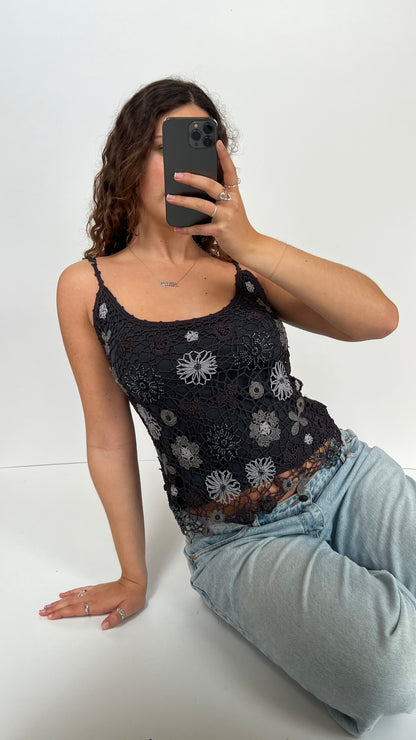 00s grey floral crochet cami- size M