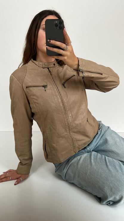 00s brown leather jacket- size M