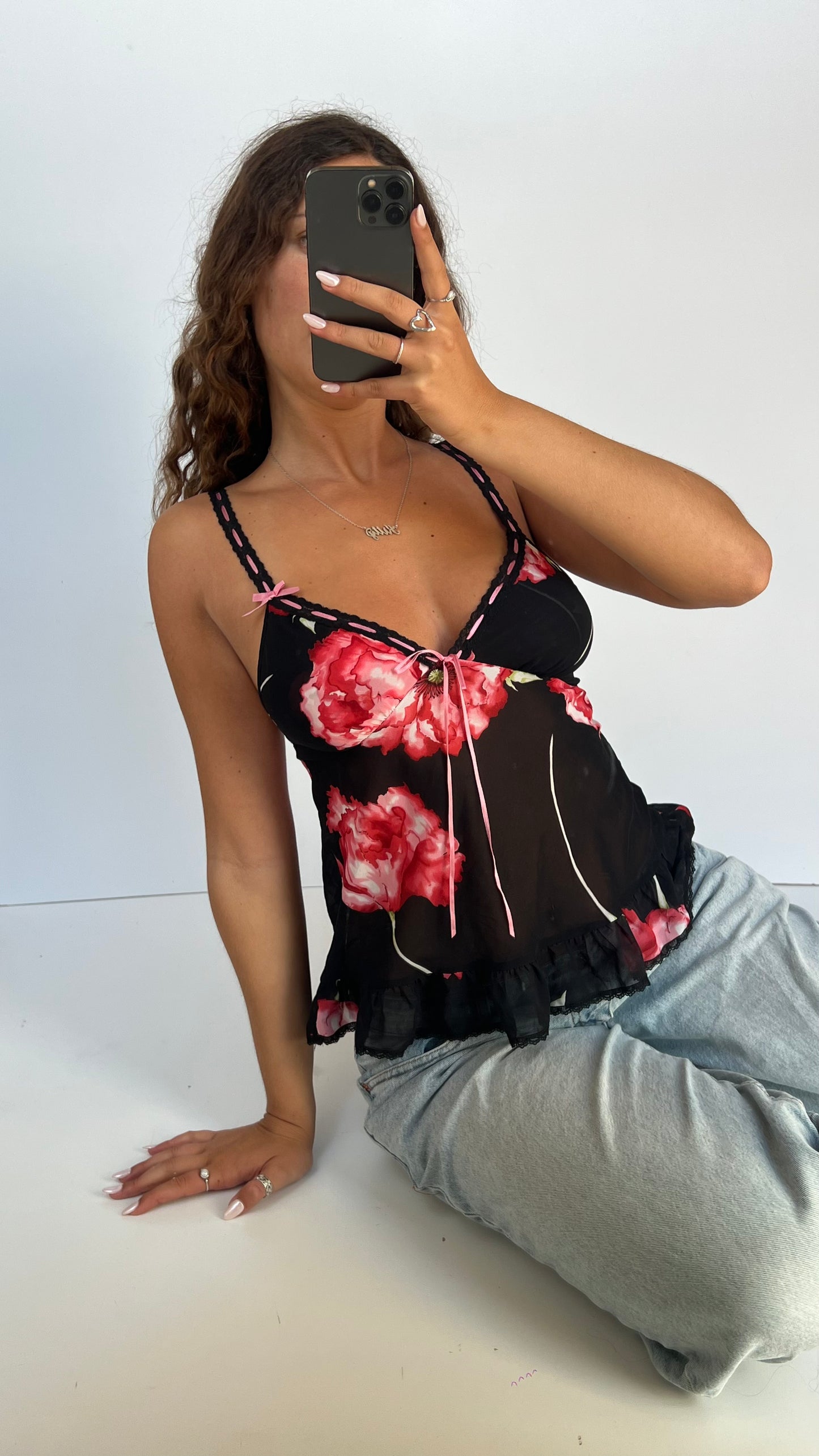00s black floral cami- size S