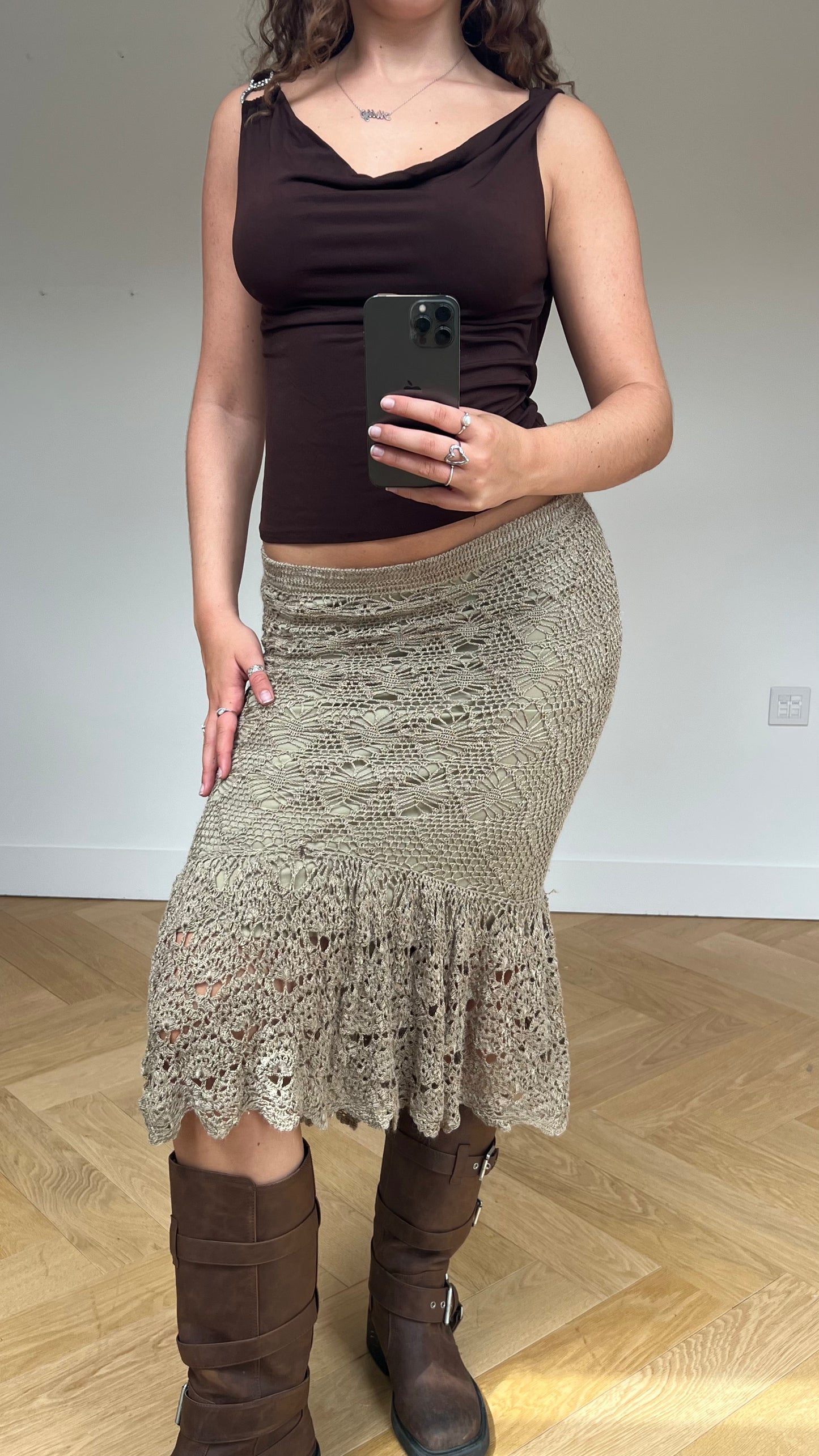 00s brown crochet maxi skirt- size S