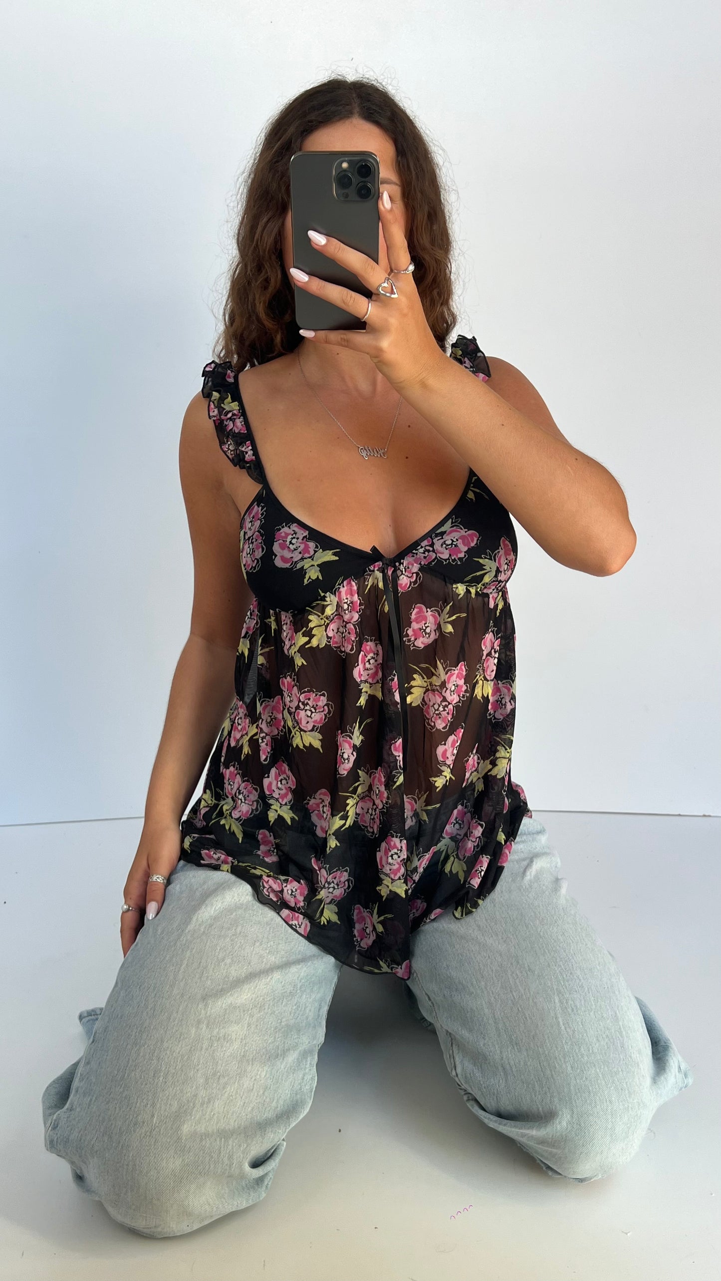 00s black floral cami- size M