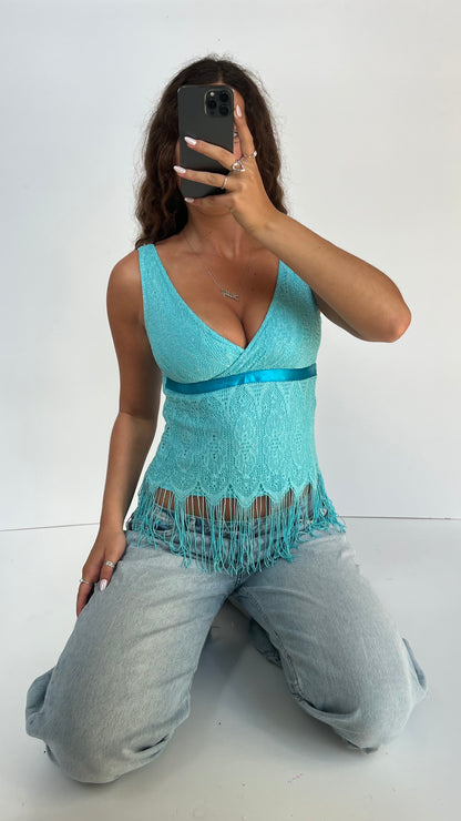 00s blue crochet fringe top- size S