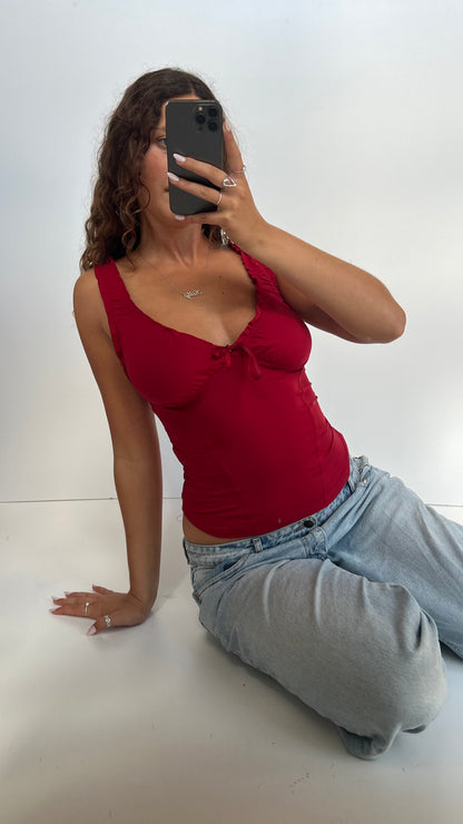 00s red ruched cami- size M