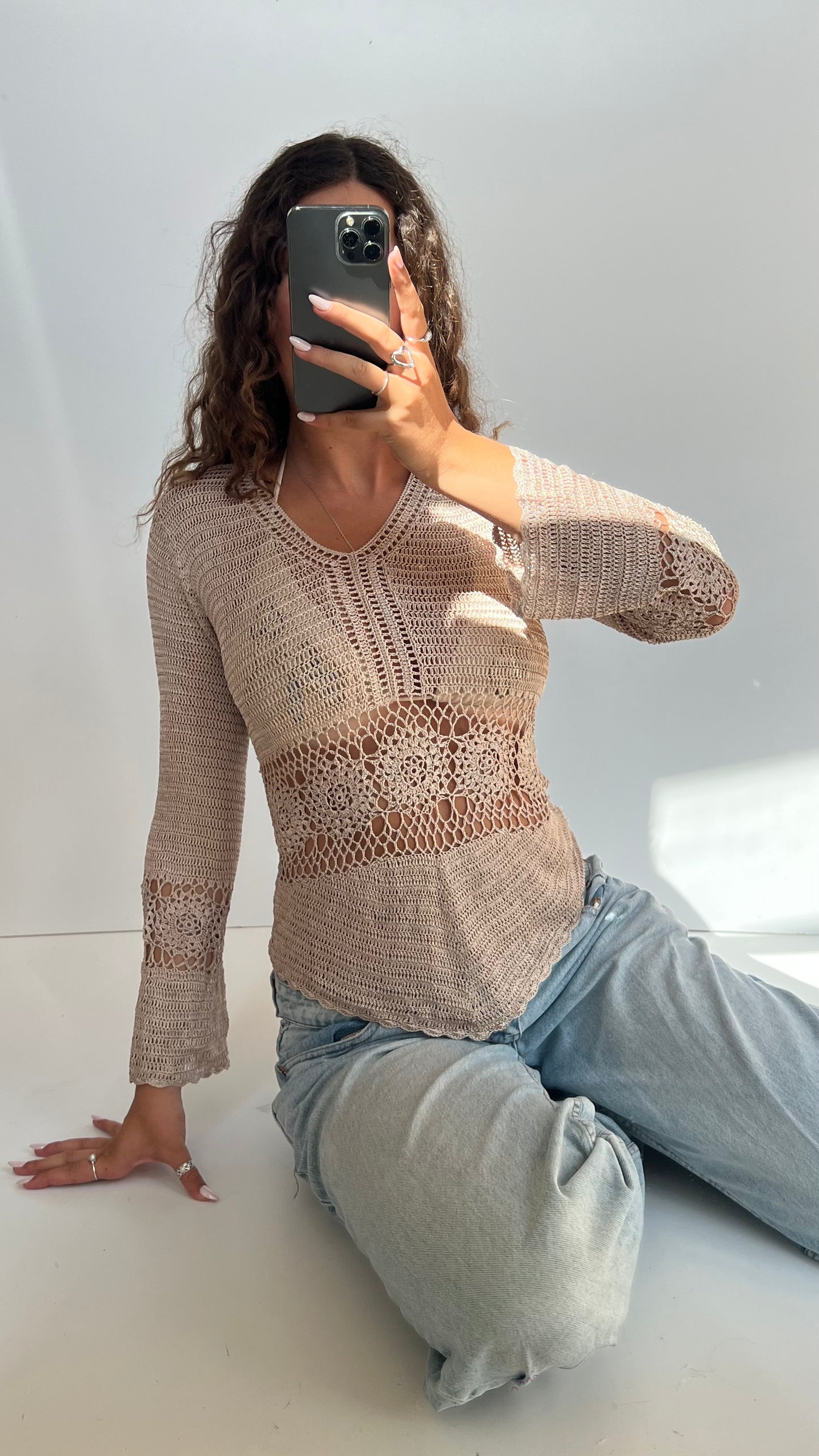 00s brown crochet top- size L