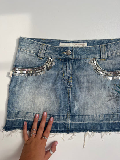 00s embroidered denim mini skirt- size XS