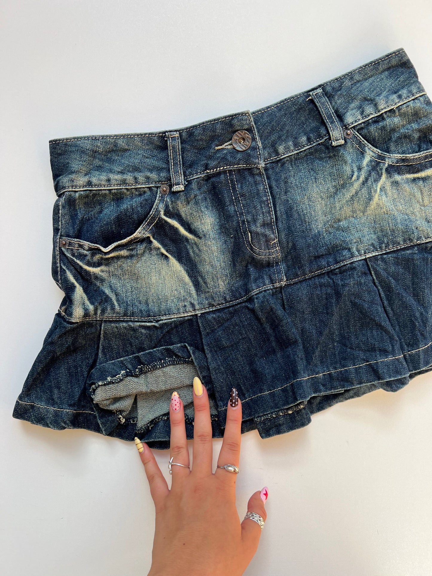 00s denim pleated mini skirt- size M
