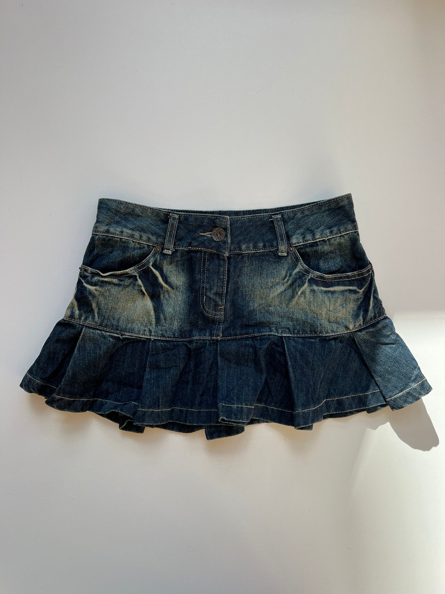 00s denim pleated mini skirt- size M
