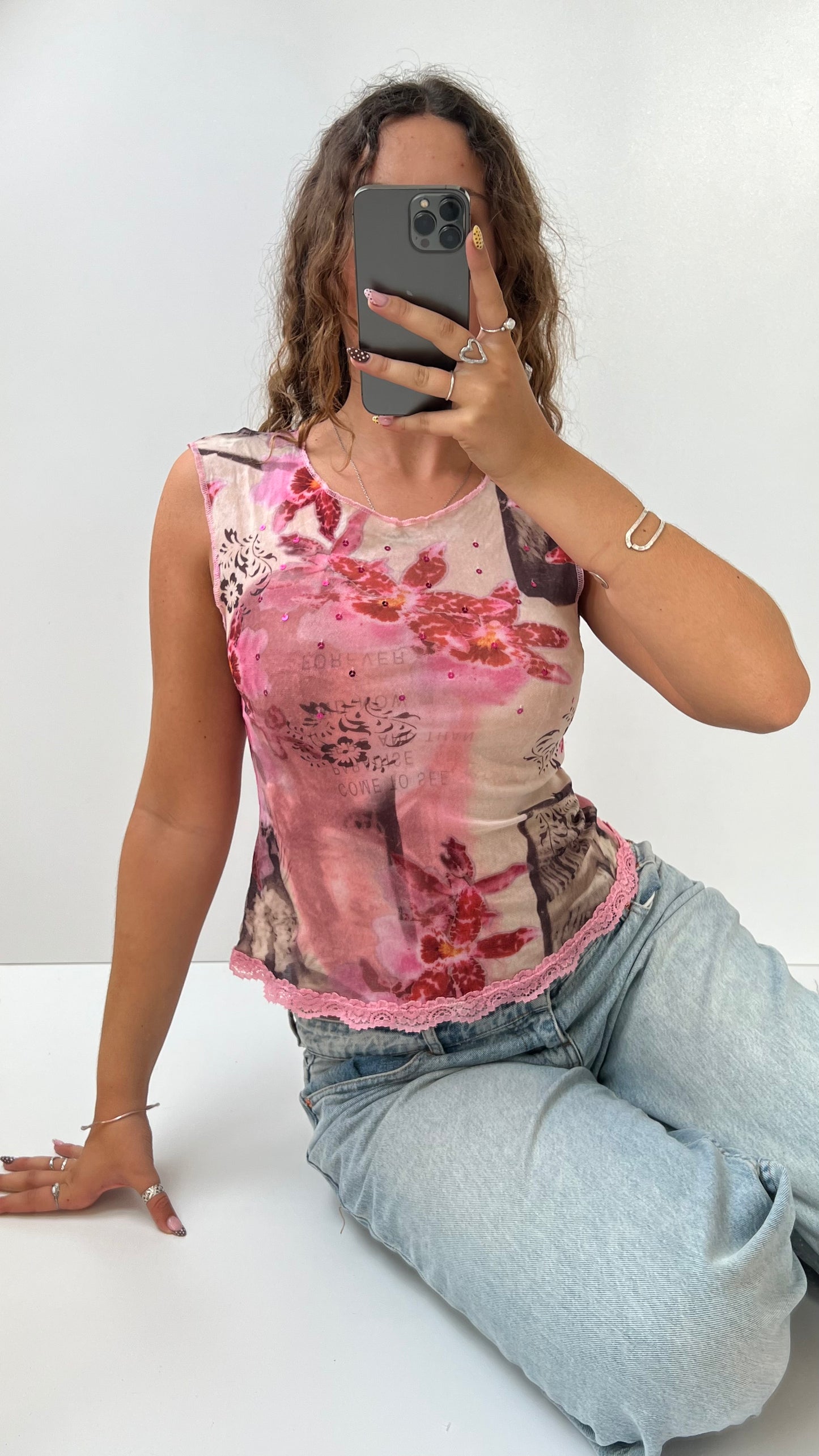 00s pink mesh graphic tank top- size M