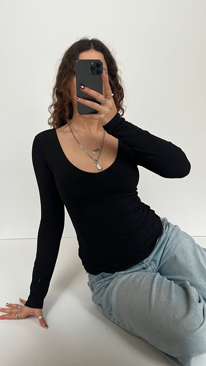 00s Victorias Secret black strappy top- size S