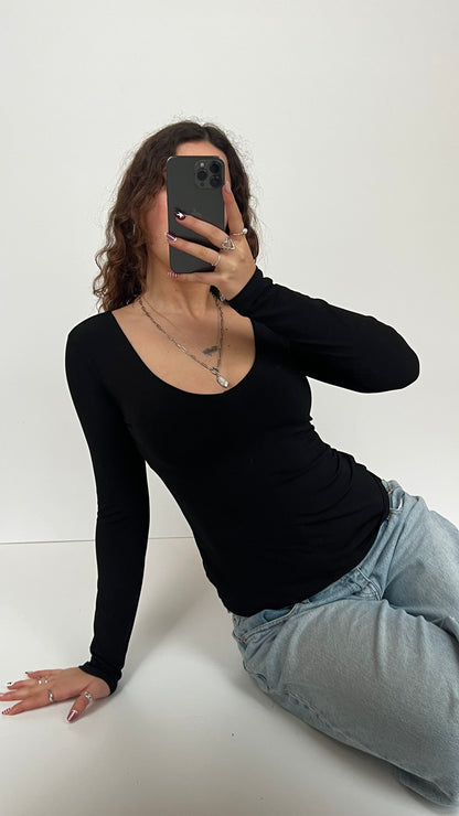 00s Victorias Secret black strappy top- size S