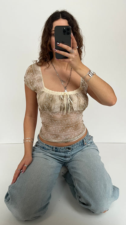 00s cream floral babydoll top- size L