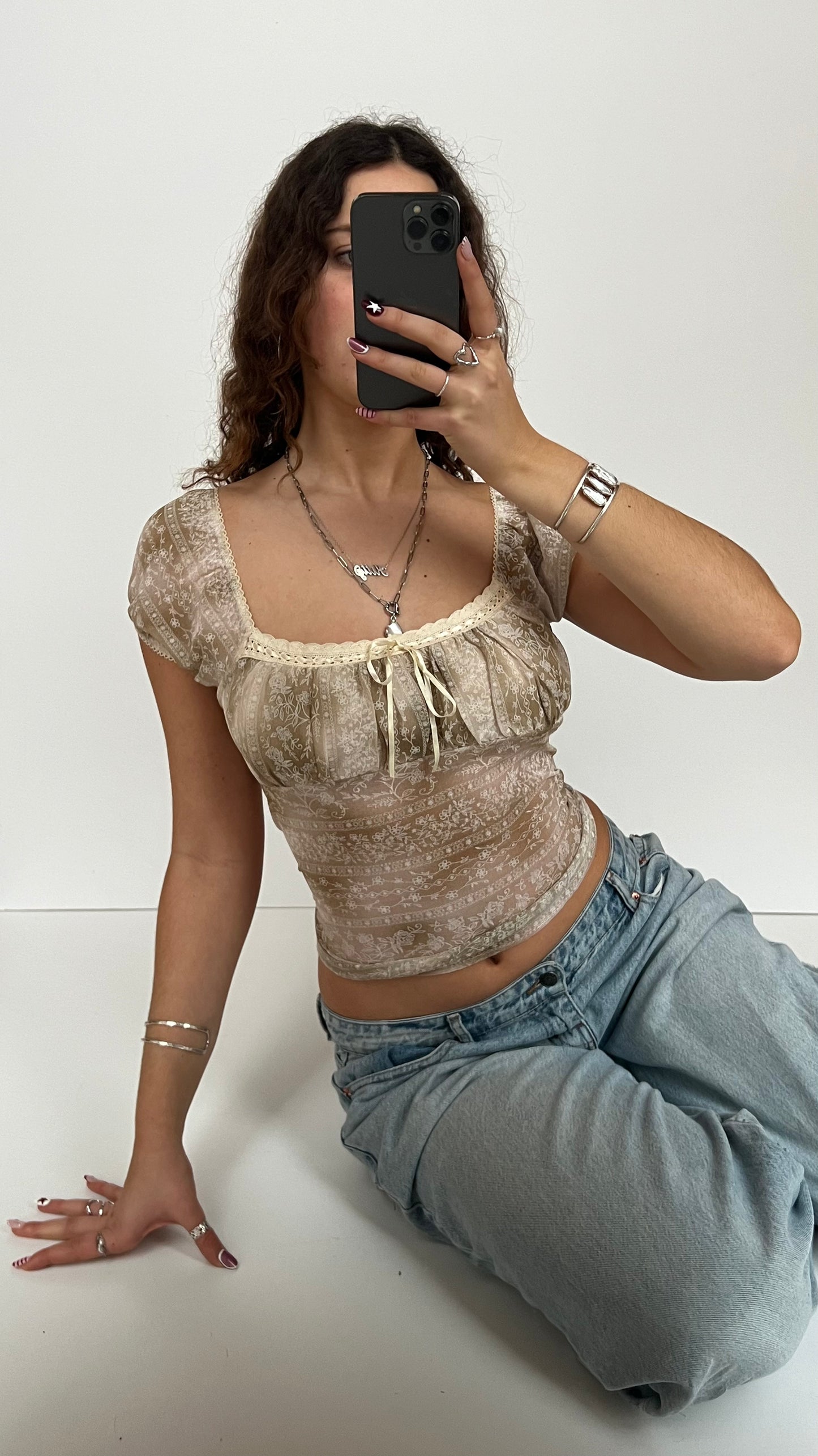 00s cream floral babydoll top- size L