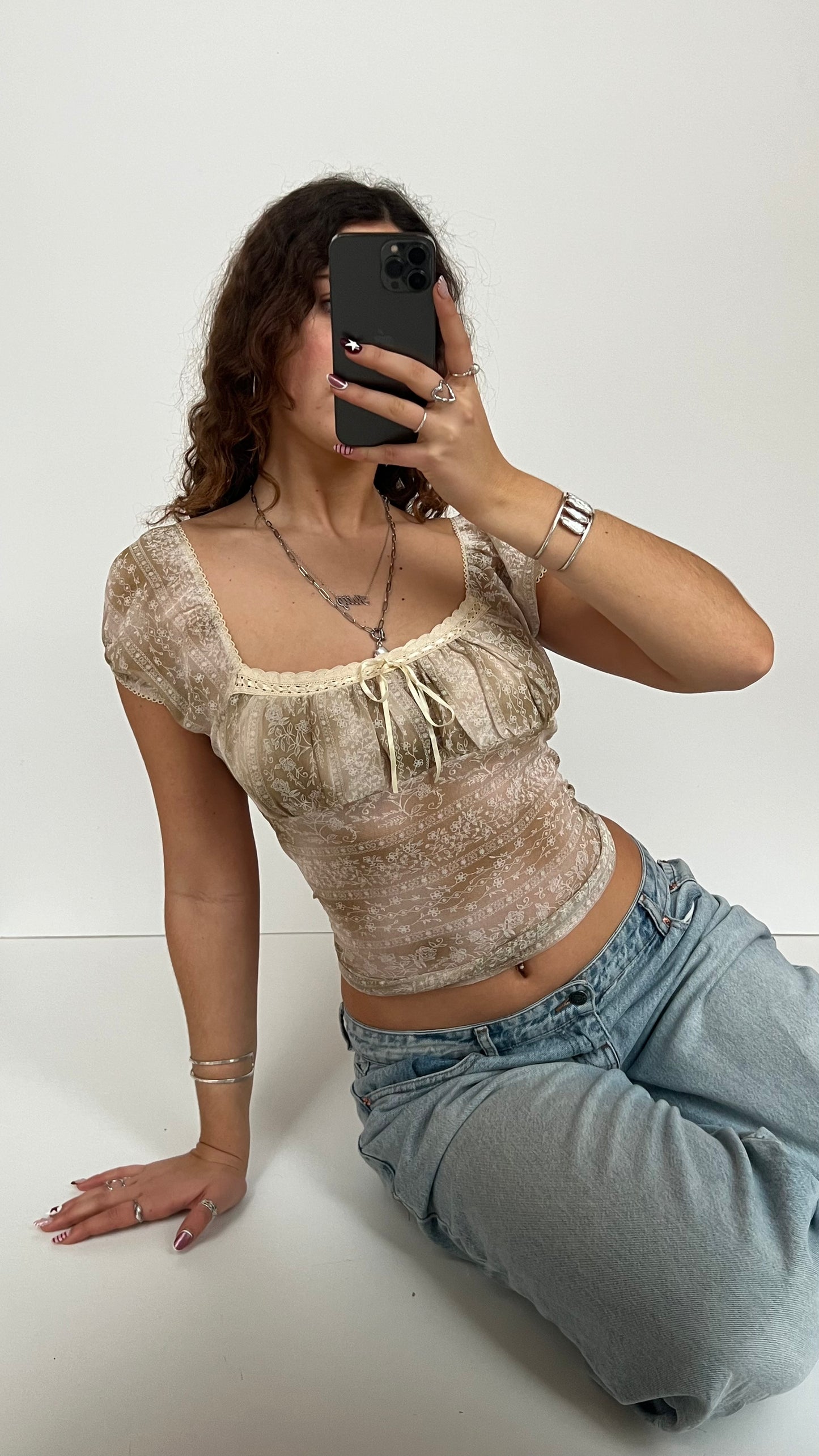 00s cream floral babydoll top- size L