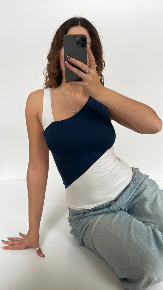 00s white navy tank top- size M