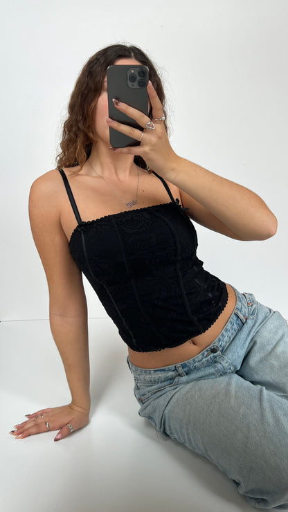 00s black lace floral cami- size S