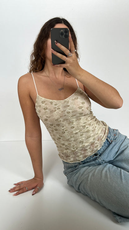 00s cream lace cami- size M