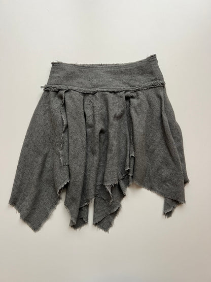 00s grey asymmetric skirt- size S