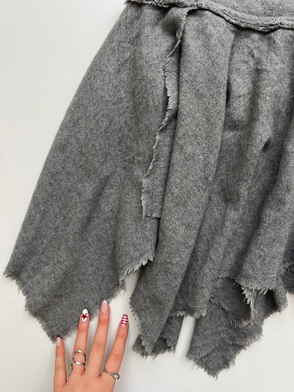00s grey asymmetric skirt- size S
