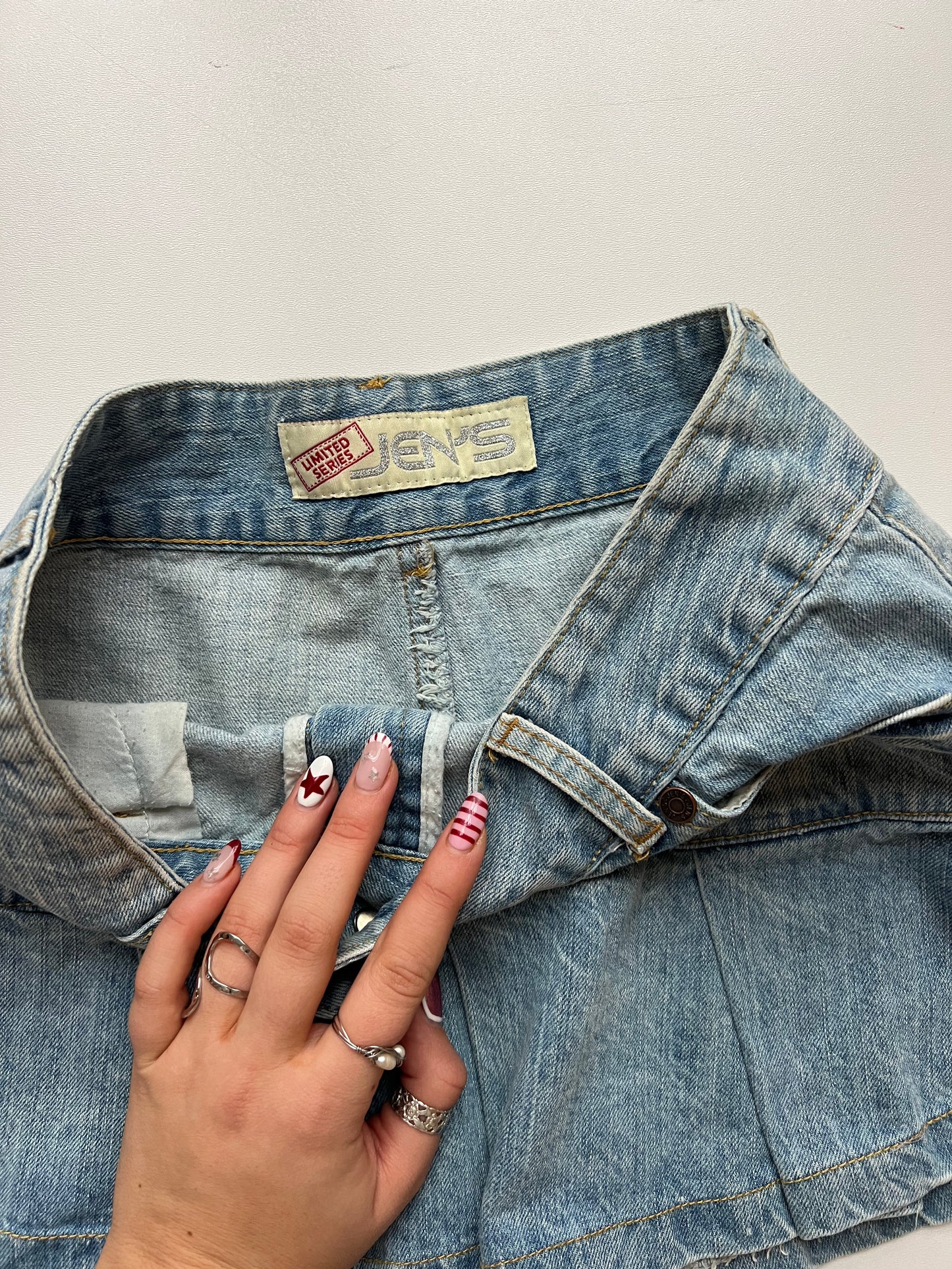 00s denim pleated mini skirt- size XS