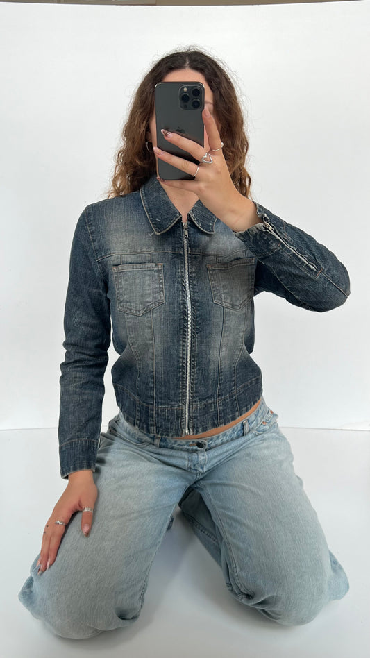 00s collared denim jacket- size S
