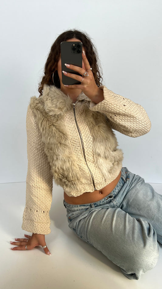00s cream knit fur jacket- size M