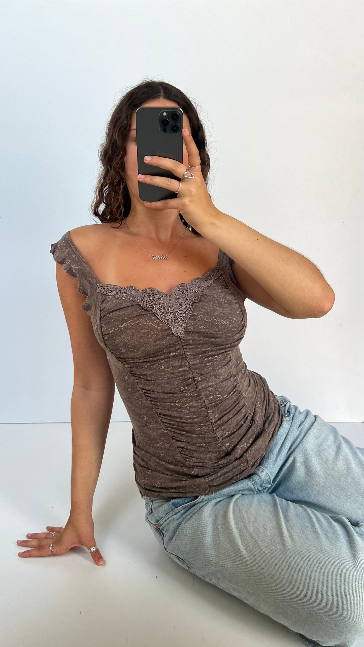 00s brown ruched lace cami- size L