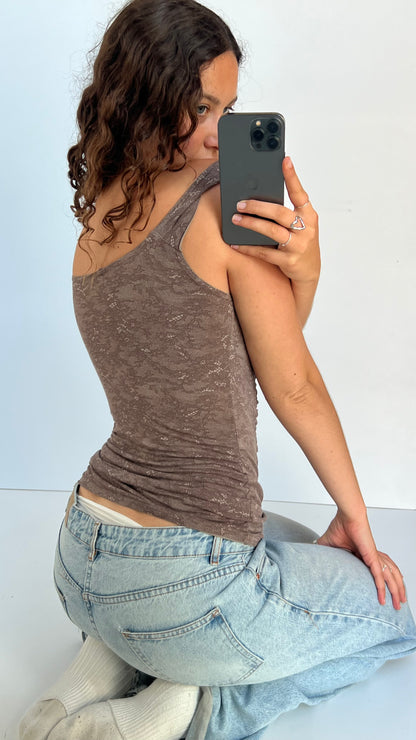 00s brown ruched lace cami- size L