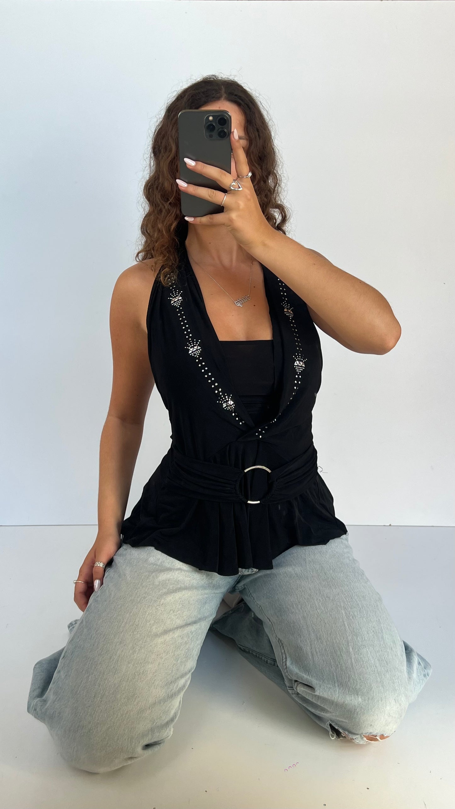 00s black plunge top- size S