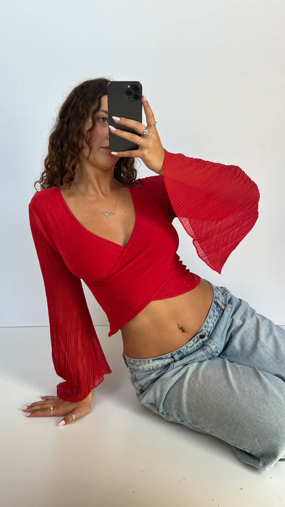 00s red flared top- size S
