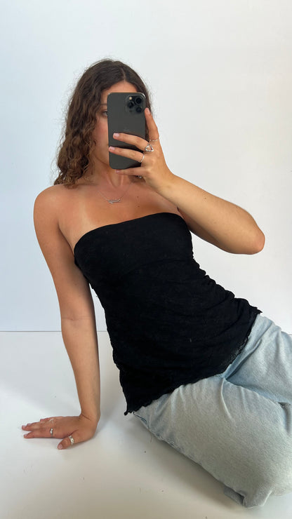 00s black lace asymmetric cami- size S