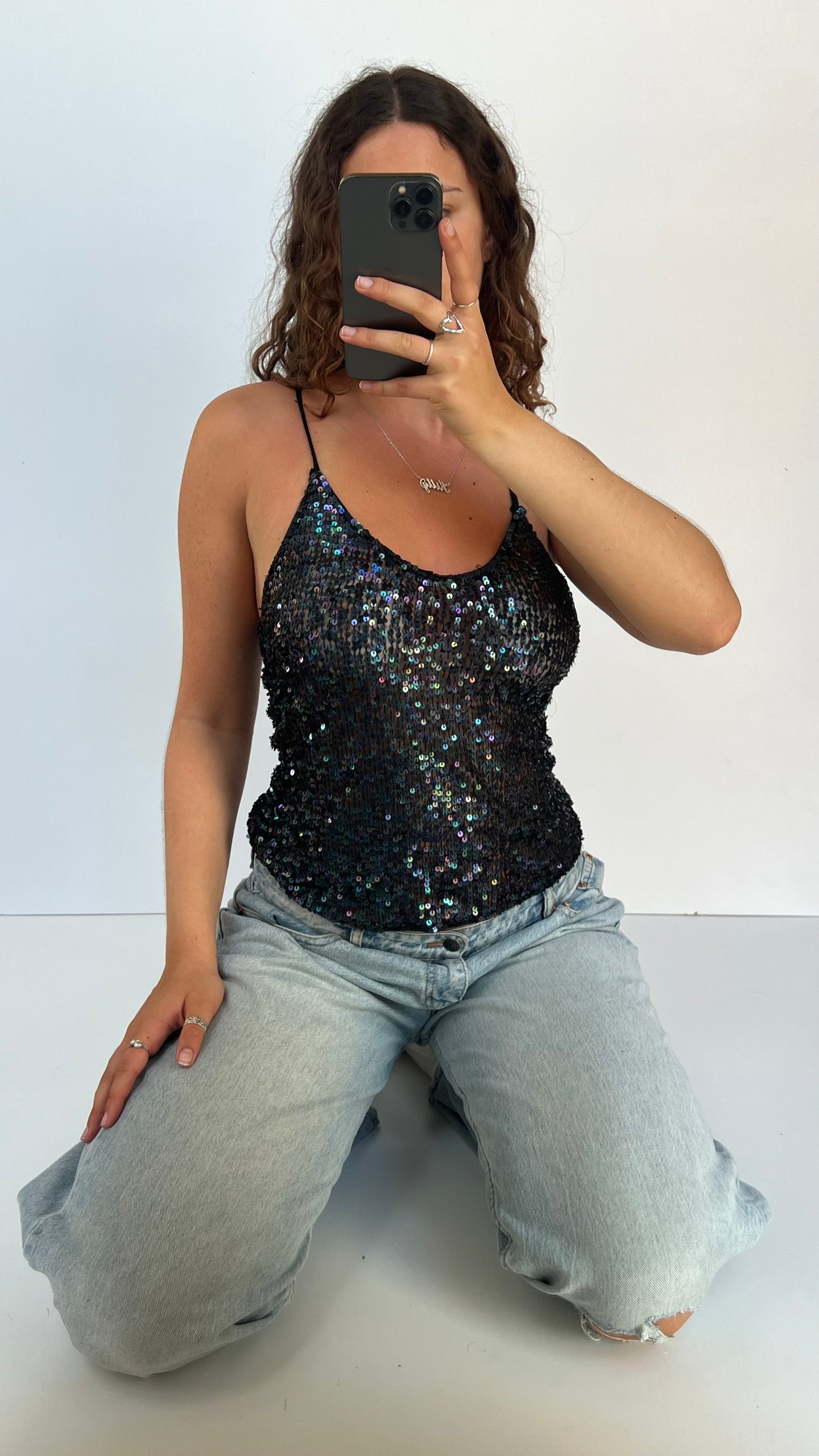 00s black sequin cami- size M