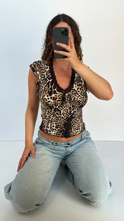 00s brown leopard baby tee- size S